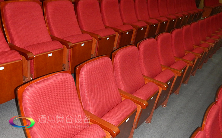通用舞臺(tái)承接廣州市廣鐵一中報(bào)告廳舞臺(tái)幕布、燈光、音響項(xiàng)目